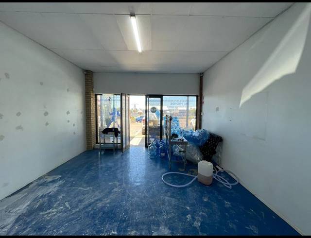 BUSINESS PROPERTY TO RENT IN HENNOPSPARK